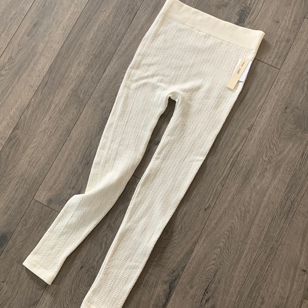 Thicker leggings NWT